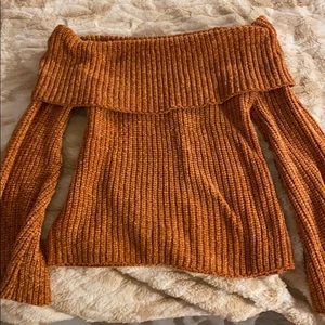 Off shoulder  sweater